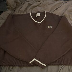 Taylor Swift: TTPD V-Neck Brown Sweater